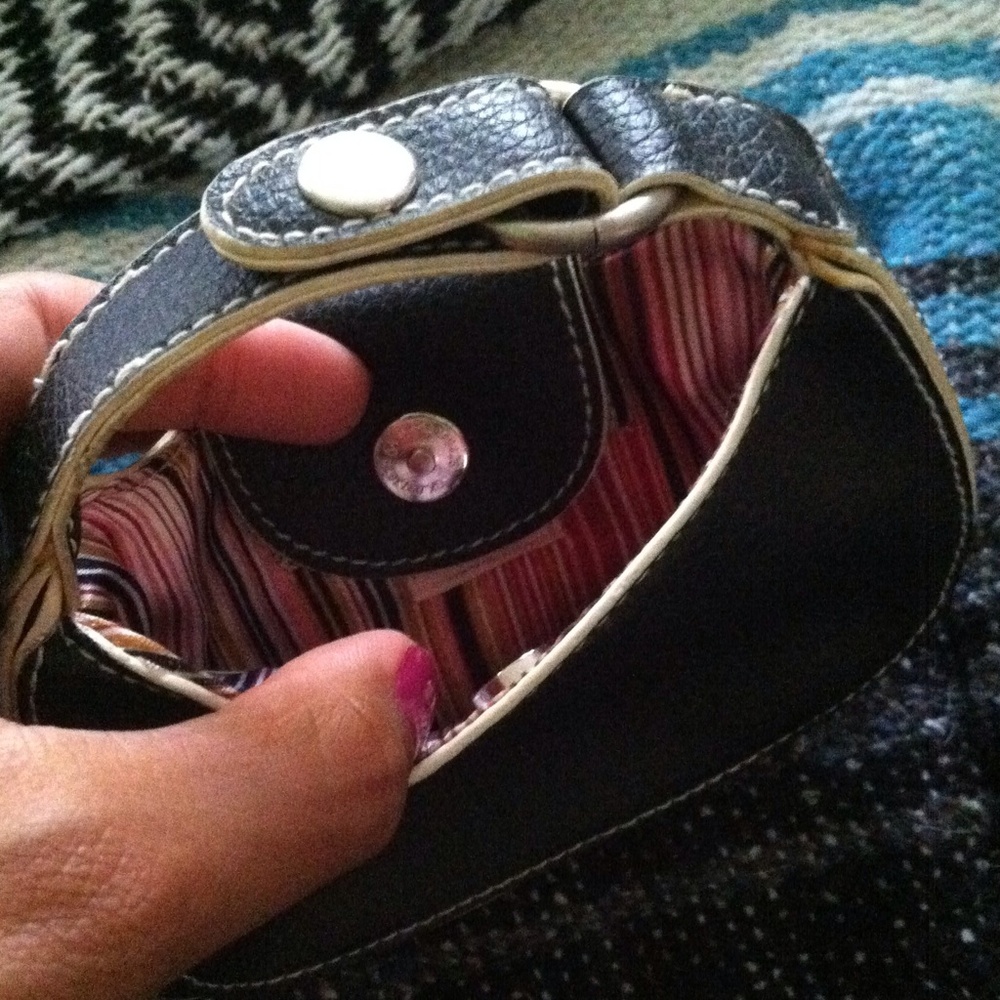 Tiny Black Purse - image 5
